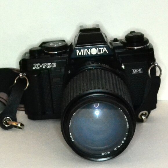 Vintage Minolta X700 35mm Film SLR Camera Zoom Lens Literature Works - Picture 2 of 11